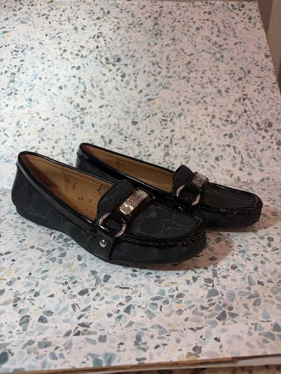 Coach Felisha Black Signature Loafers Size 6 Patent Trim Driving Flats - Picture 2 of 7